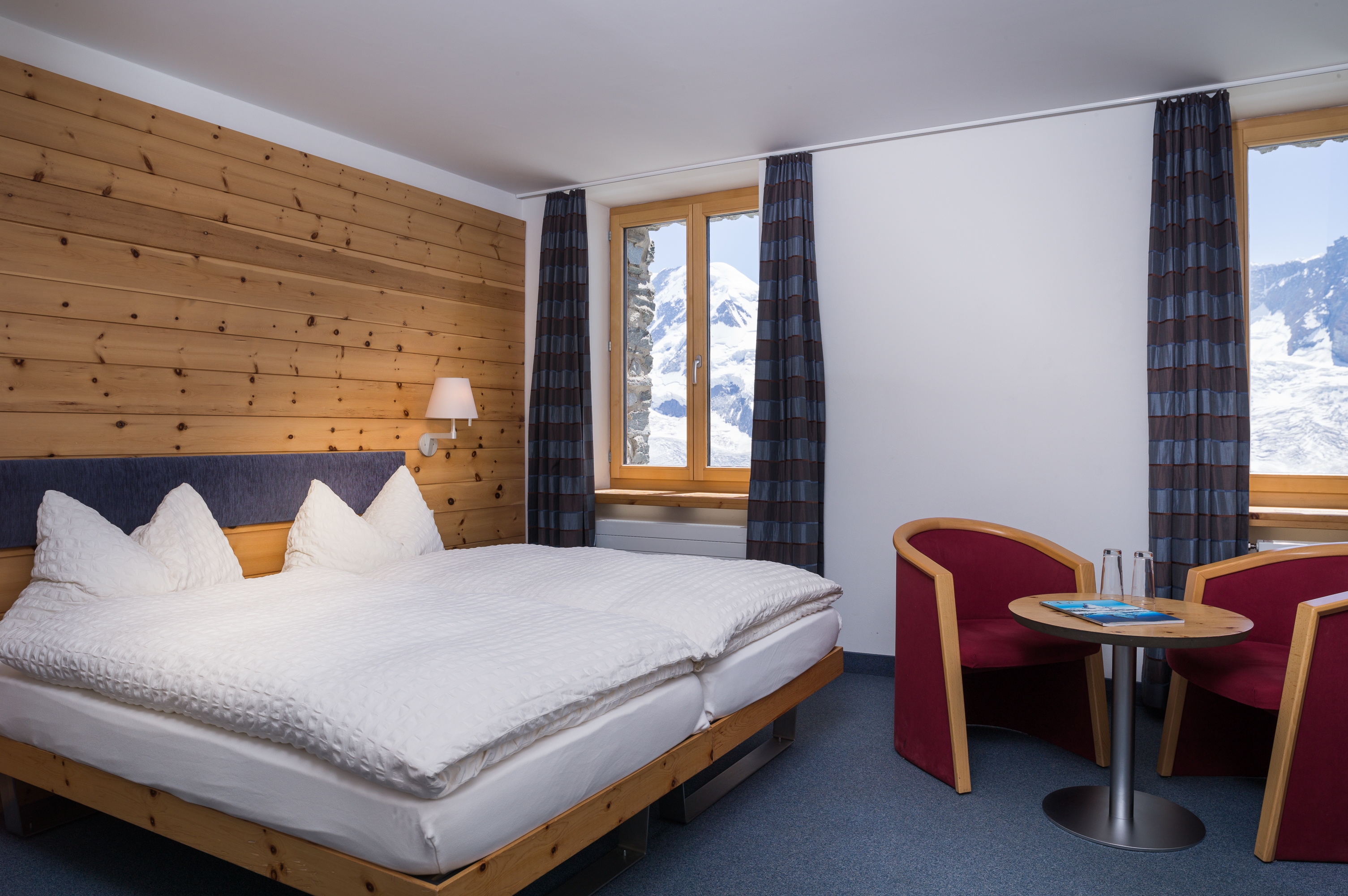 3100 Kulmhotel Gornergrat 3*